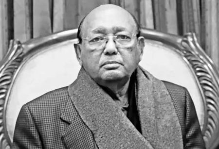 আওয়ামী লীগের বর্ষীয়ান নেতা তোফায়েল আহমেদ মারা গেছেন
