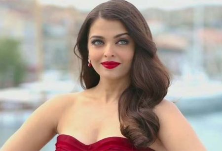 জীবনের বিশেষ মুহূর্তগুলো নিয়ে আবেগঘন বার্তা ঐশ্বরিয়ার