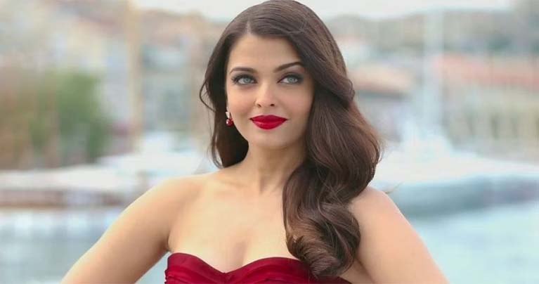 জীবনের বিশেষ মুহূর্তগুলো নিয়ে আবেগঘন বার্তা ঐশ্বরিয়ার