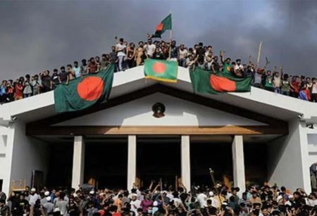 যথাযোগ্য মর্যাদায় জুলাই গণঅভ্যুত্থান দিবস পালনে দেশজুড়ে ব্যাপক প্রস্তুতি