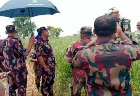 নারী-শিশুকে অন্যায়ভাবে বাংলাদেশ সীমান্তে ঠেলে দিচ্ছে বিএসএফ