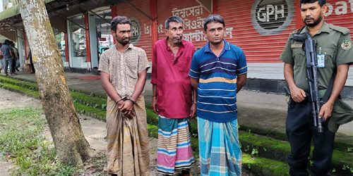 গাইবান্ধায় গাঁজাসহ আটক তিনজনের জেল-জরিমানা
