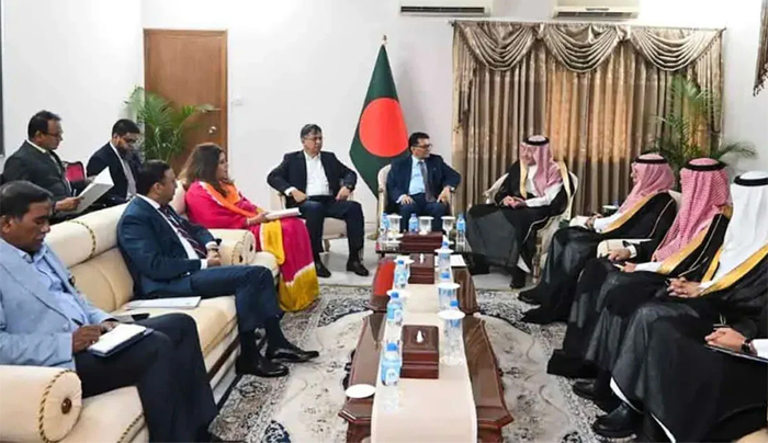 বাংলাদেশে বিনিয়োগ বাড়াতে আগ্রহী সৌদি আরব: পররাষ্ট্র প্রতিমন্ত্রী