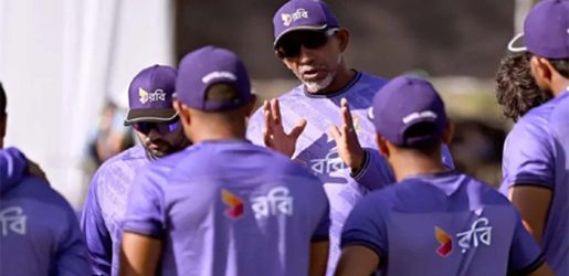 এশিয়ার বাইরেও নিজেদের সামর্থ্য প্রমাণ করতে চায় বাংলাদেশ: সিমন্স