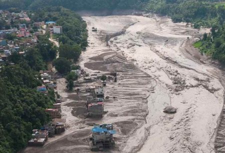 নেপালে ভয়াবহ বন্যায় নিহত ১১২৭, এখনো নিখোঁজ ৪৮৫৮