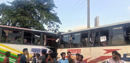ময়মনসিংহে দুই বাসের মুখোমুখি সংঘর্ষ, নিহত ৩