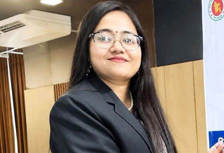ডেঙ্গু রোগীদের দায়িত্বের চিঠি এলো, তার আগেই চলে গেলেন চিকিৎসক আঁচল