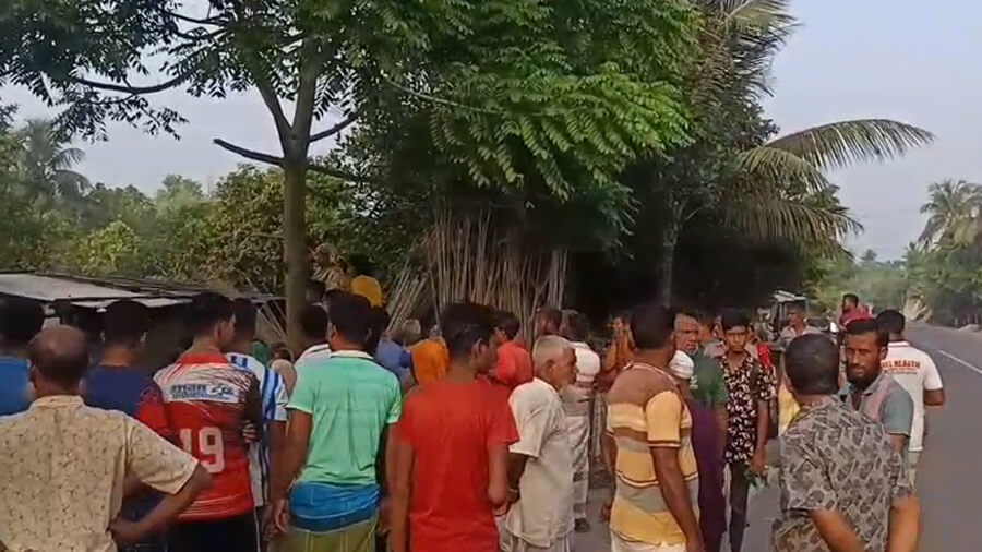 লালপুরে লাশবাহী অ্যাম্বুলেন্সের ধাক্কায় পথচারী নিহত
