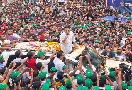 ১৭ বছরে দেশের অর্থনীতির কোমর ভেঙে দিয়েছে আওয়ামী লীগ: তথ্যমন্ত্রী