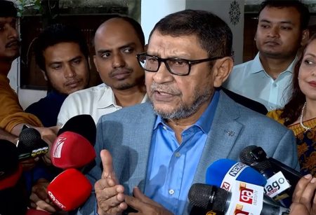 ডেঙ্গু চিকিৎসায় সব হাসপাতালে পর্যাপ্ত চিকিৎসক-সরঞ্জাম দেওয়া হয়েছে: স্বাস্থ্যমন্ত্রী