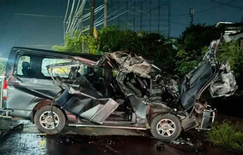 চট্টগ্রামে বিয়ের অনুষ্ঠান শেষে ফেরার পথে দুর্ঘটনা, নিহত ৪