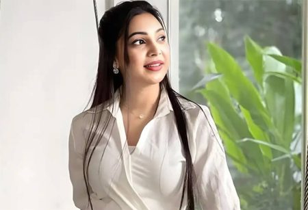 রাত ১০টার পর ফোন বন্ধ রাখেন প্রভা, জানালেন কারণ