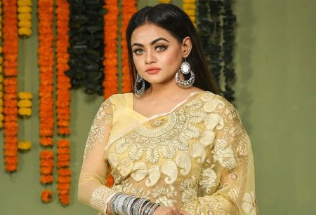 ক্যানসারের সঙ্গে দীর্ঘ লড়াই শেষে মারা গেলেন মডেল-অভিনেত্রী তুলনা